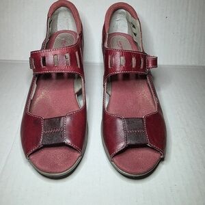 Merrell Evera Chase Sandals 6 Red